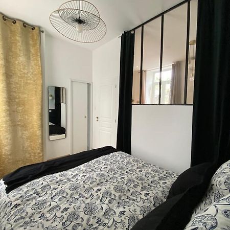 La Suite Dandy - Beau T2 -Terrasse, Parking Gratuit, Climatisation Bagneres-de-Bigorre Bagian luar foto